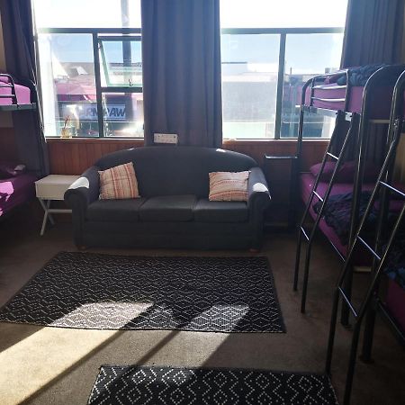 Mountain Jade Backpackers,Private Rooms & Studios Hokitika Exterior foto