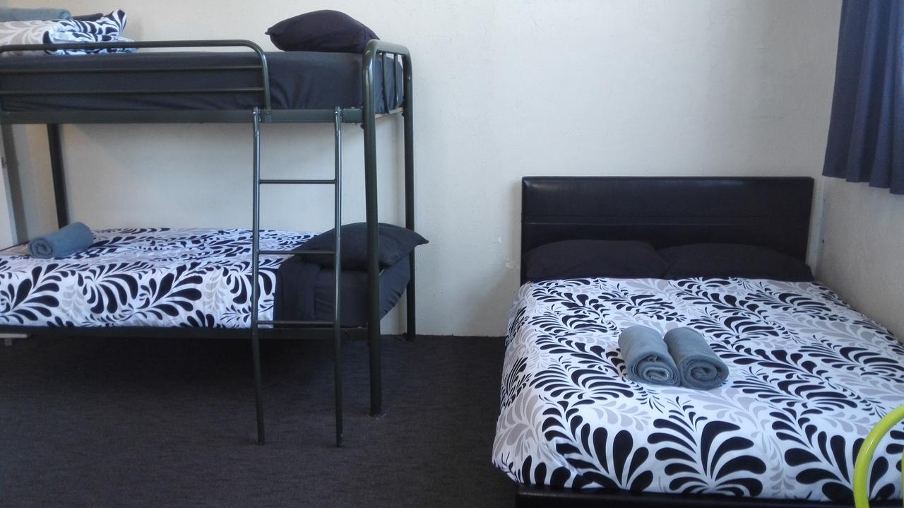 Mountain Jade Backpackers,Private Rooms & Studios Hokitika Exterior foto